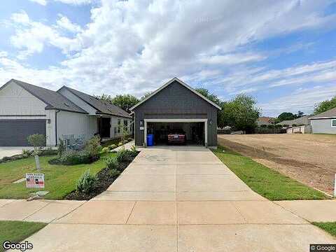 Farmhouse, NEW BRAUNFELS, TX 78130