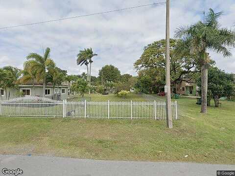12Th, HOMESTEAD, FL 33034