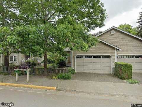 5Th Avenue Nw, Issaquah, WA 98027