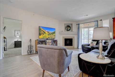 Hoyt, LITTLETON, CO 80128