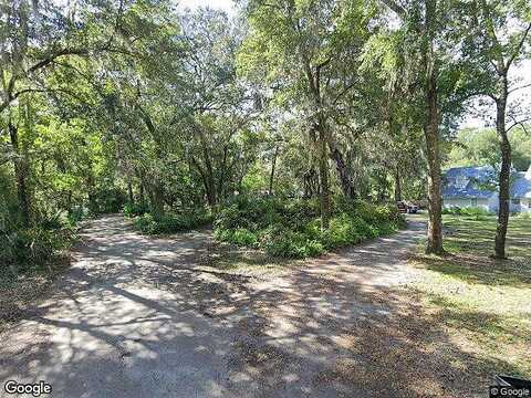 Shady Oak, PALATKA, FL 32177