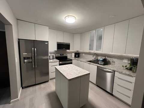 58Th, MILWAUKEE, WI 53219
