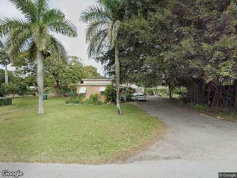 12Th, HOMESTEAD, FL 33034