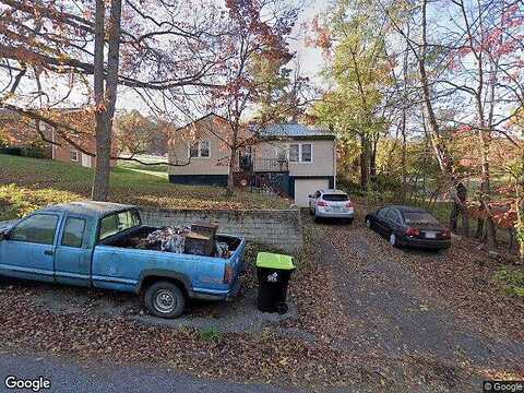 5Th, PULASKI, VA 24301