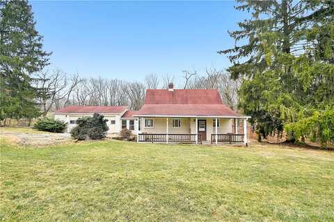 Hemlock Rd, Trafford, PA 15085