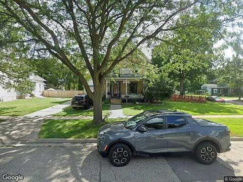 S Wisconsin Street, Elkhorn, WI 53121