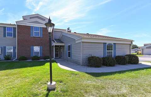 N16W26545 Wild Oats Drive, Pewaukee, WI 53072