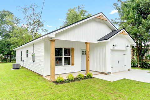 Sonny Boy Lane Lane, Pensacola, FL 32514