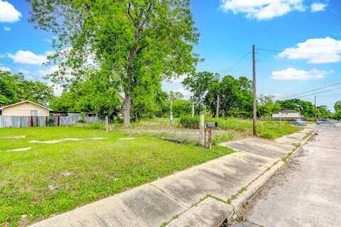 Tuskegee Street, Houston, TX 77091
