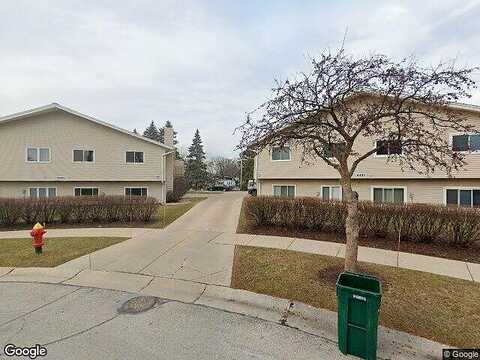 W Crabapple Lane, Oak Creek, WI 53154