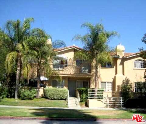 Vassar Avenue, Canoga Park, CA 91303
