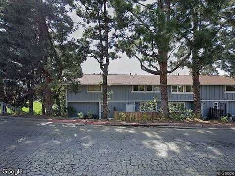 Warwick Dr, Benicia, CA 94510