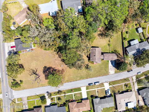Chelton, JACKSONVILLE, FL 32216