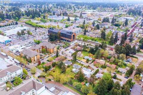 Burnside, PORTLAND, OR 97216