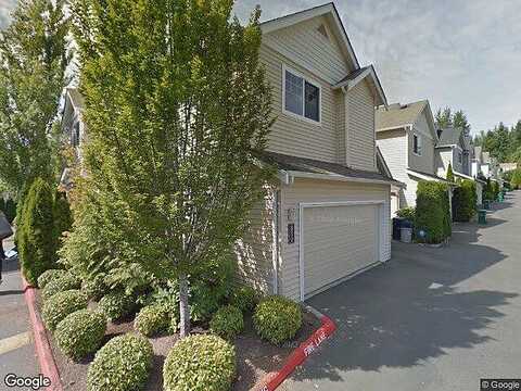 Ne 8Th Place, Sammamish, WA 98074