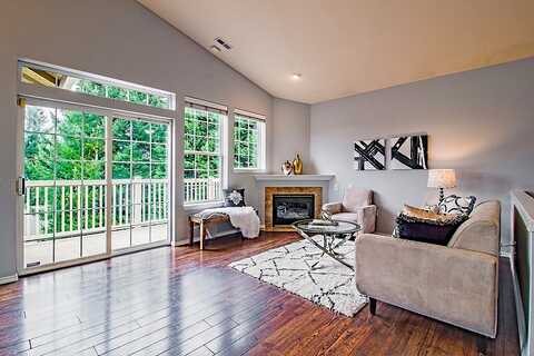 Ne 56Th Court, Redmond, WA 98052