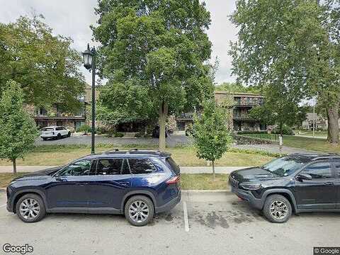 E Pleasant Street, Oconomowoc, WI 53066