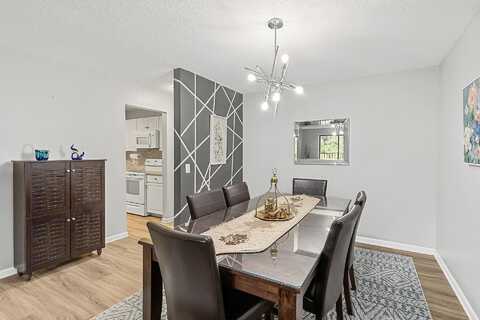 W 102Nd Street, Bloomington, MN 55437