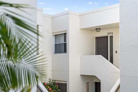 Marsh Field Lane, Sarasota, FL 34235