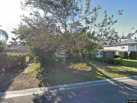 1St, REDINGTON SHORES, FL 33708