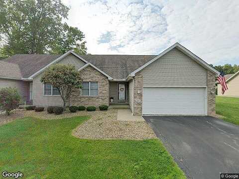 Kaitlin, HERMITAGE, PA 16148