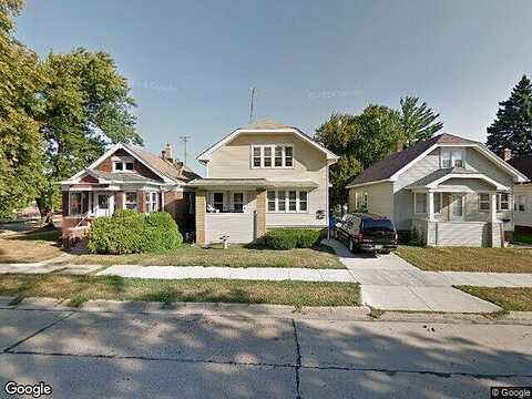 Jones, RACINE, WI 53402