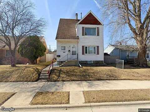 17Th, SOUTH MILWAUKEE, WI 53172