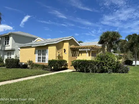 Malibu Circle Ne, Palm Bay, FL 32905