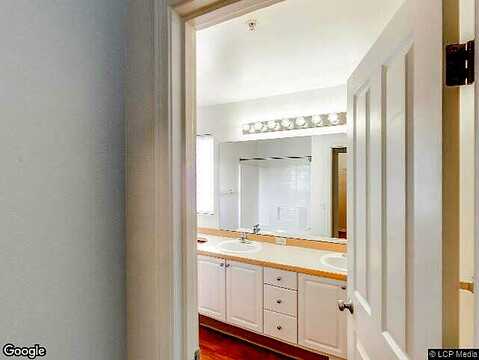 236Th Place Se, Issaquah, WA 98029