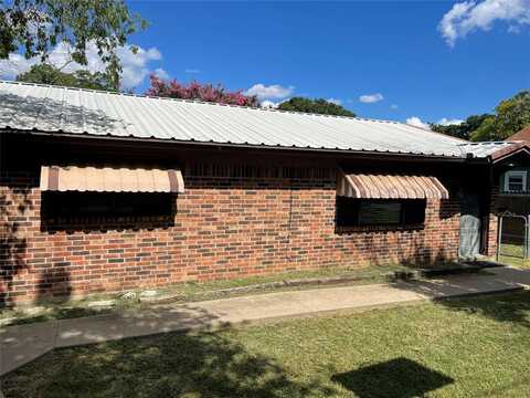N Merrimac Street, Weatherford, TX 76086