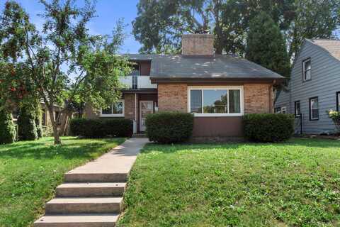 E Lunham Ave, Cudahy, WI 53110