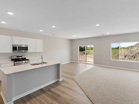 Finale Avenue, Hugo, MN 55038