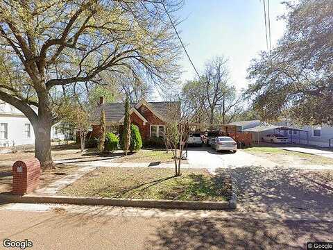 S Montgomery, Gilmer, TX 75644