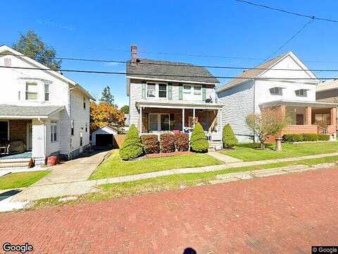 Wade Street, Aliquippa, PA 15001