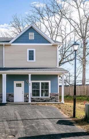 Suter St, Harrisonburg, VA 22802