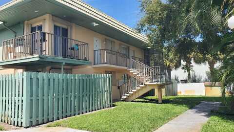 Fairview Villas Drive, Palm Springs, FL 33406