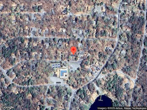 Oak Terrace, Lake Ariel, PA 18436