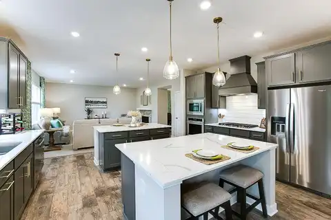 Brumby Trail, Woodbury, MN 55129