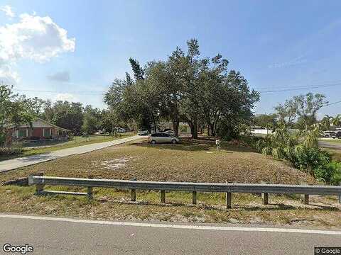 1St Street Sw, Ruskin, FL 33570