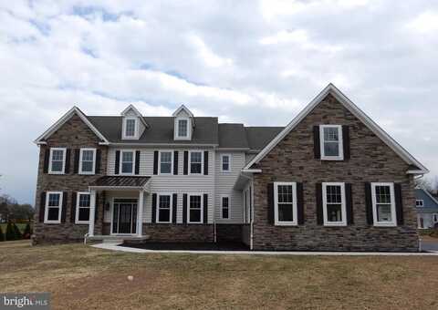 Lily Lane, Ivyland, PA 18974
