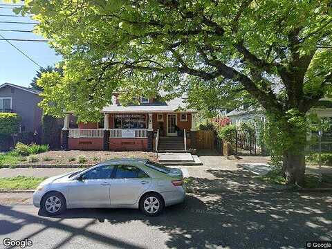 Se Milwaukie Ave, Portland, OR 97202