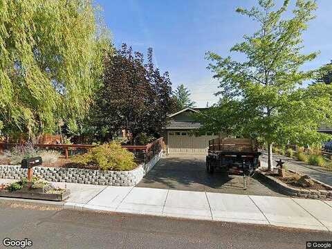 Sw Blakely Court, Bend, OR 97702
