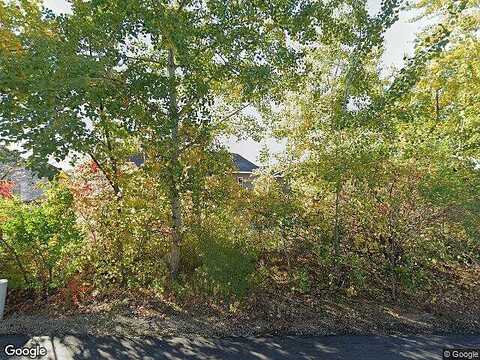 E Honeygold Court, Appleton, WI 54913