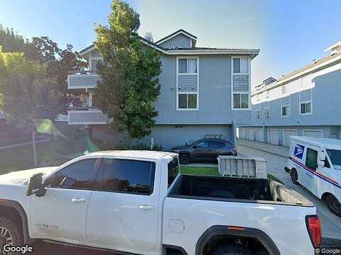 Rue Crevier, Canyon Country, CA 91351