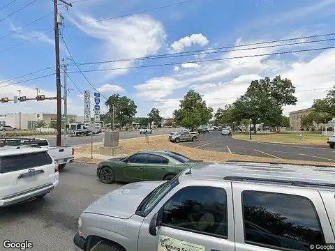 West, Kerrville, TX 78028