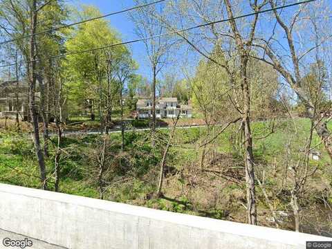 Freethy Pond Road, Honesdale, PA 18431