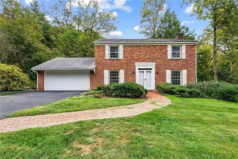 Longview Court, Murrysville, PA 15668