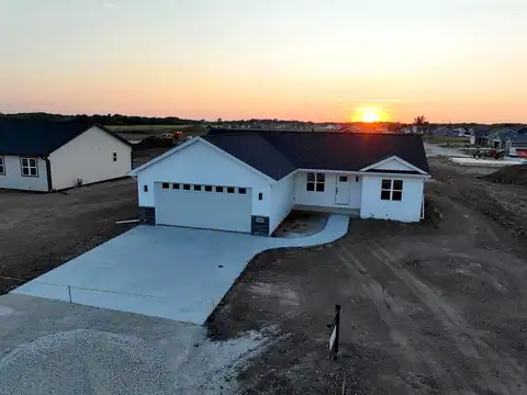 Snow Goose Way, Kaukauna, WI 54130