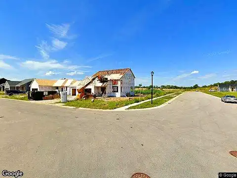 Red Oak Lane, East Troy, WI 53120