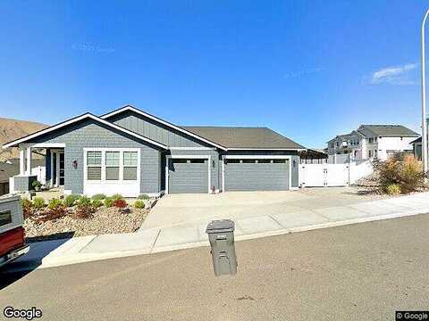 S Kent Avenue, East Wenatchee, WA 98802